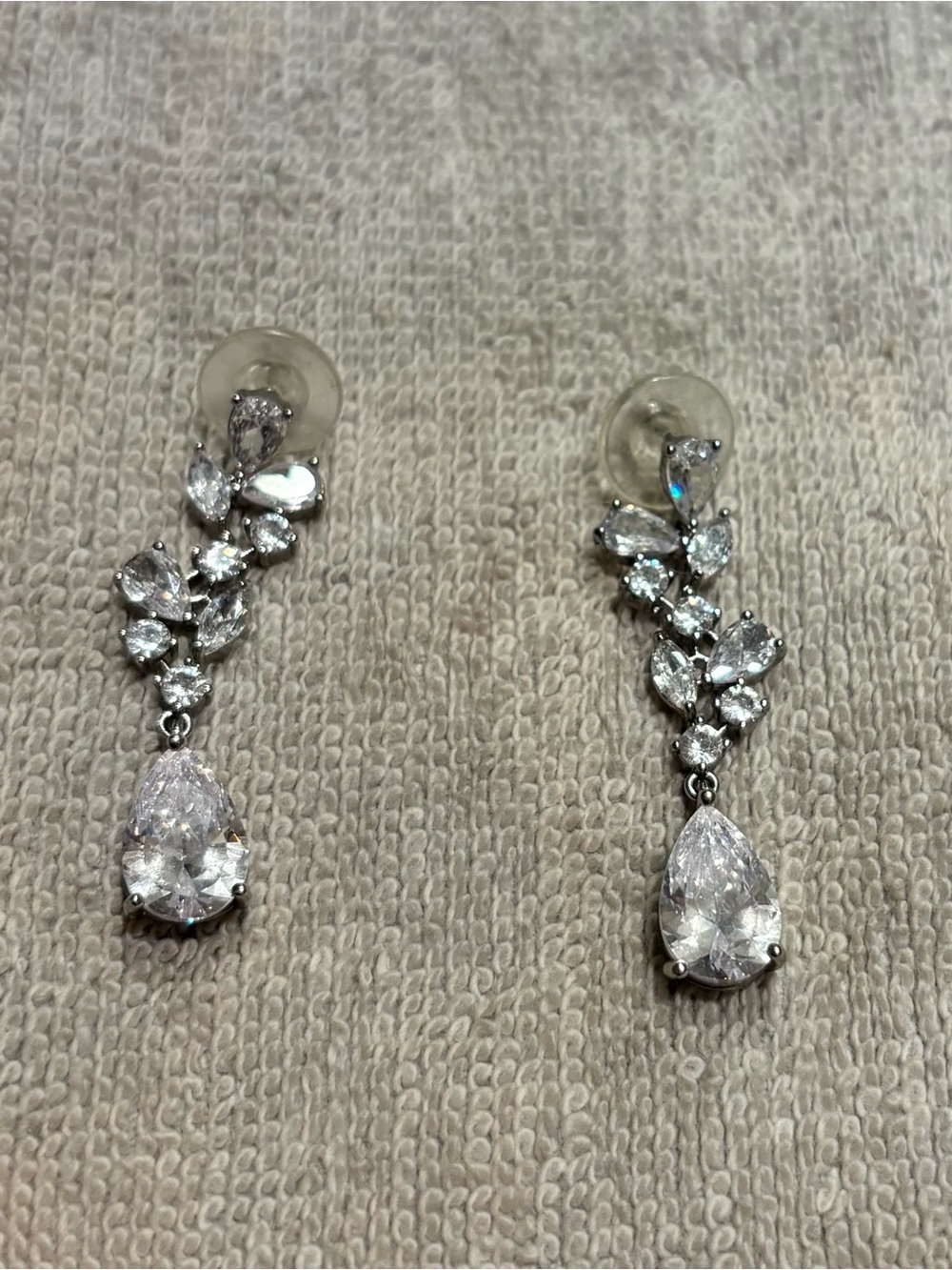 Silver Plated Crystal Teardrop Leaf Drop Earrings - Sparkling Clear Stones